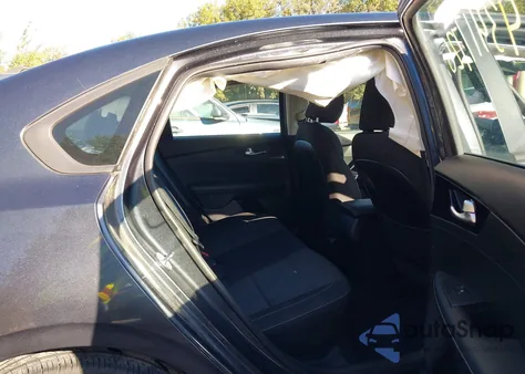 2019 Kia Forte S from USA, damaged, VIN 3KPF34AD6KE025019